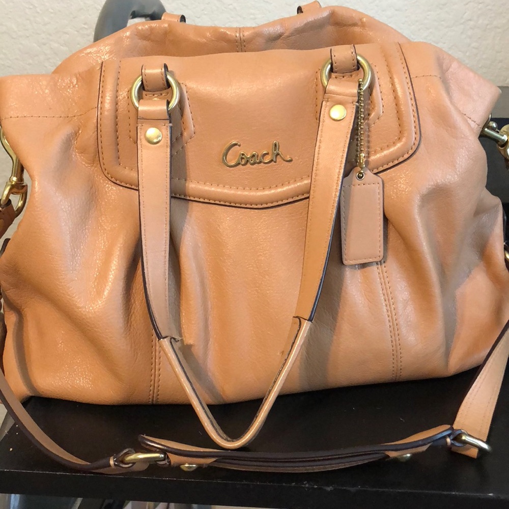 Purse - Picture 1 of 1